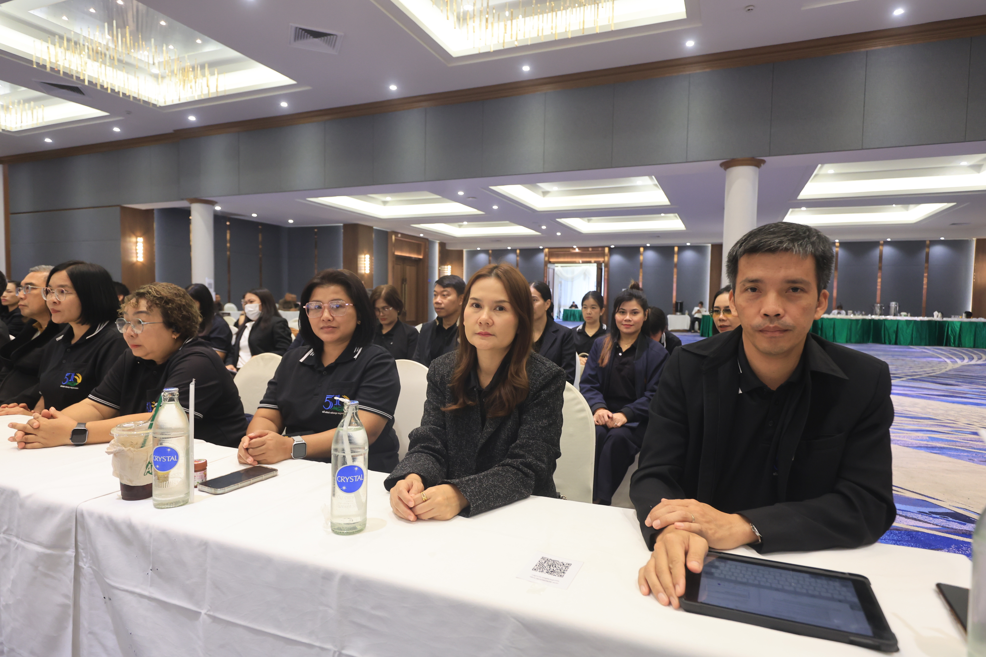 title - เลขาฯ ส.ป.ก. ประชุมเข้ม! 